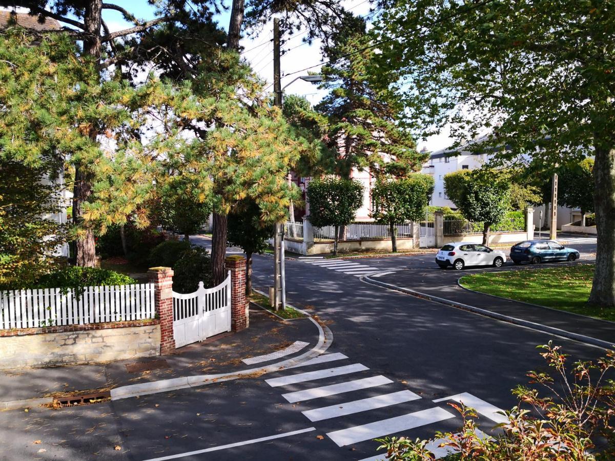 Studio Cabourg Residence Les Gemeaux Экстерьер фото